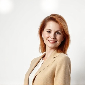 Birgit Sommer — Wettanbieter reviewer